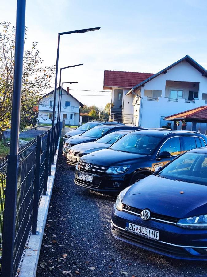 Hotel Paula&Matej Airport Zagreb Selnica Scitarjevska Zewnętrze zdjęcie